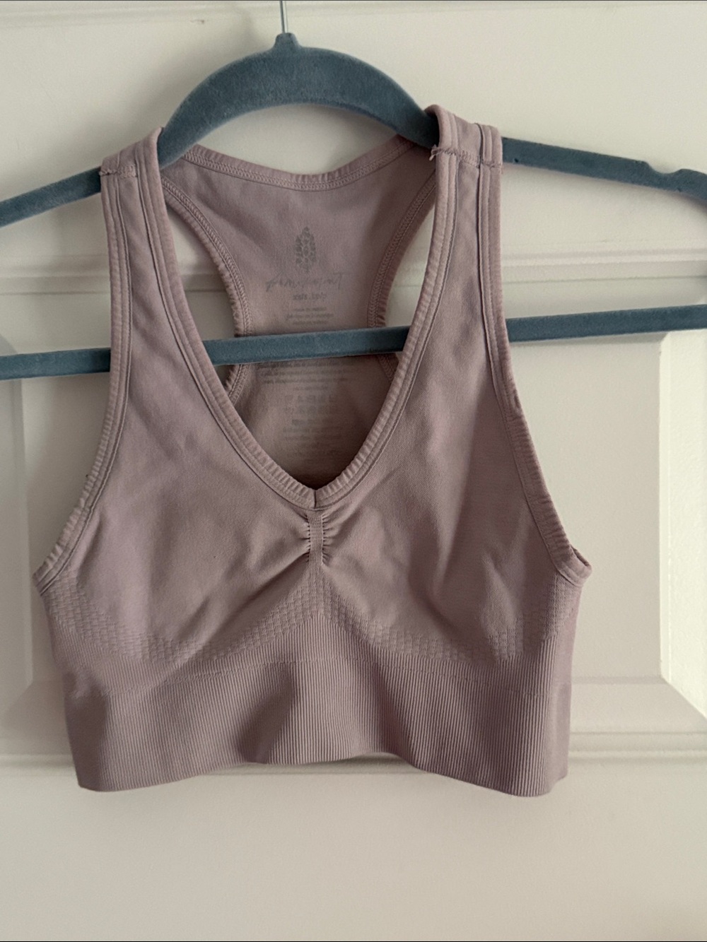 Seamless V-Neck Sports Bra - Dusty Mauve XS/S